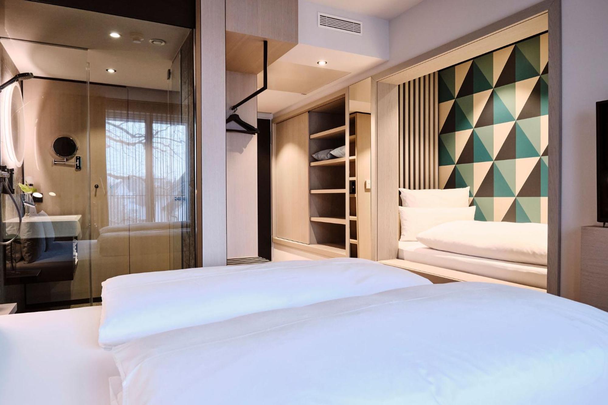 4k Hotel 4*